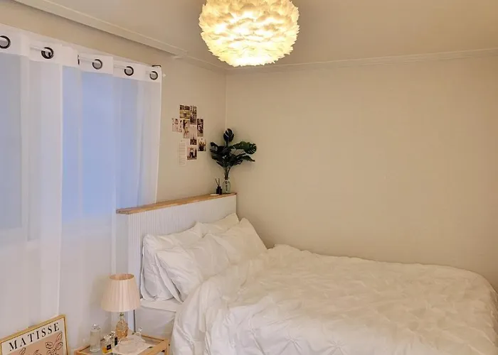 Honey Sleep Shinchon, 2br Up To 4 People At Shinchon * 서울특별시